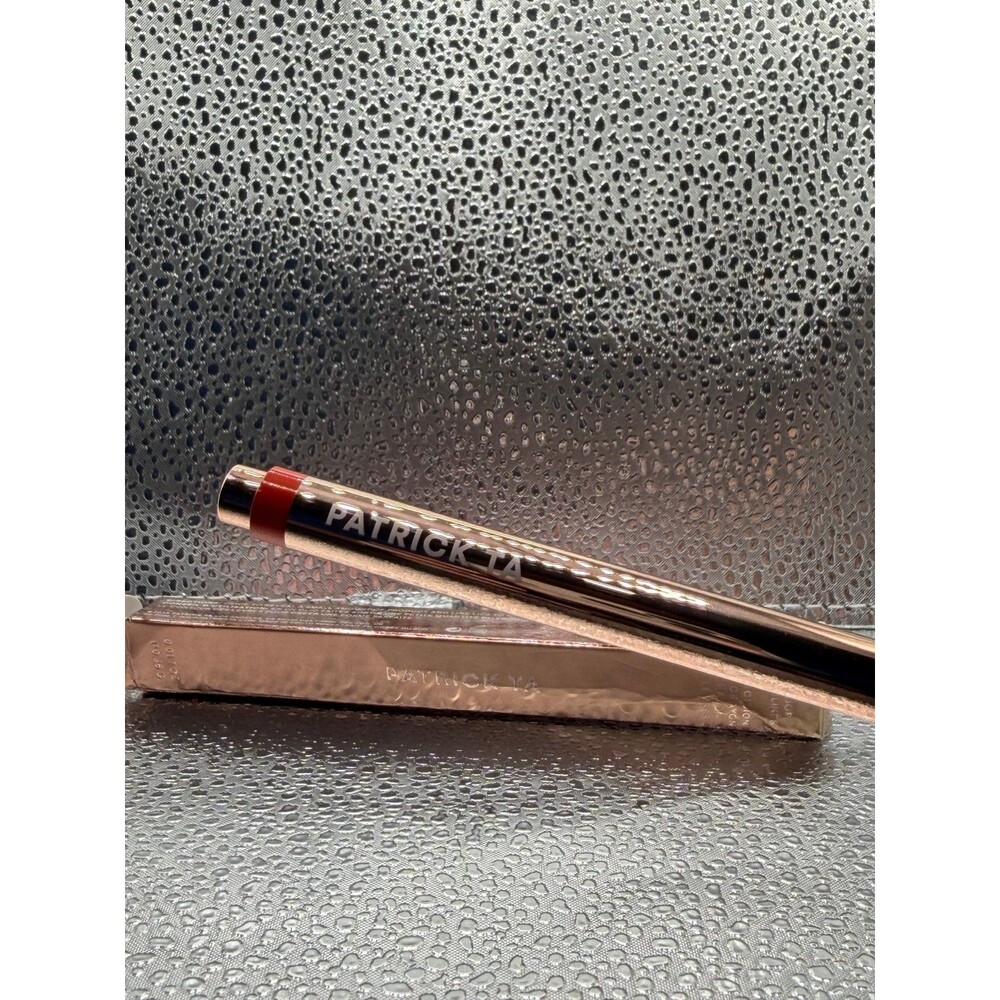 PATRICK TA Major Headlines Precision Lip Crayon She's Not From Here (Orange Red)